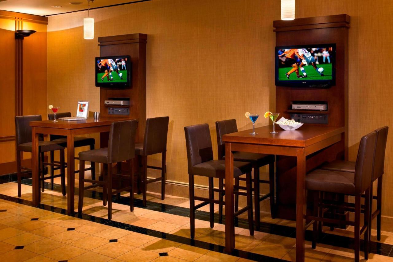 Hampton Inn & Suites Downers Grove Chicago Экстерьер фото